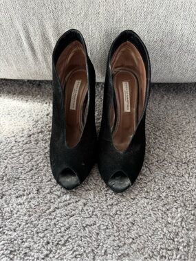 Enzo Angiolini Black Suede Peep-Toe Pumps